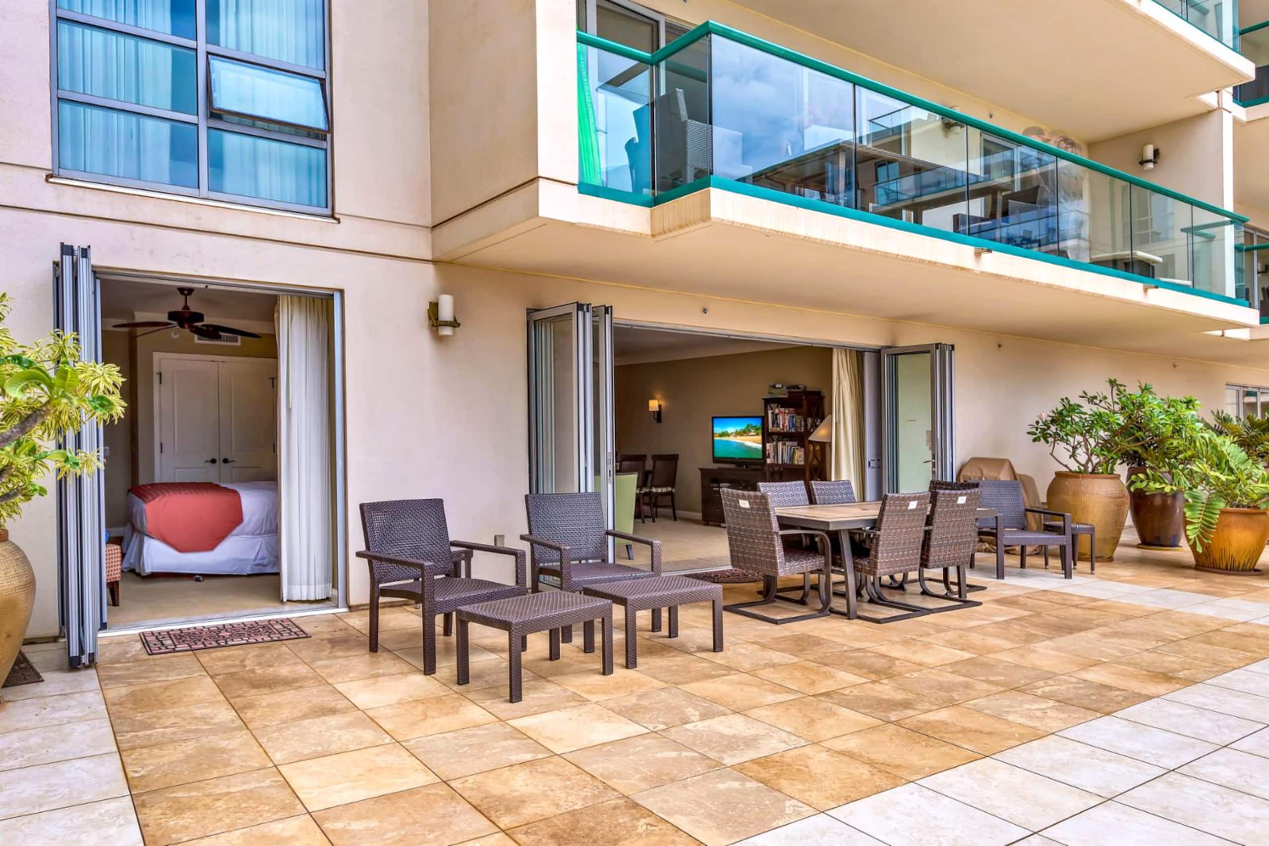 Condo in Lahaina · ★4.4 · 2 bedrooms · 3 beds · 2 baths - Image 21