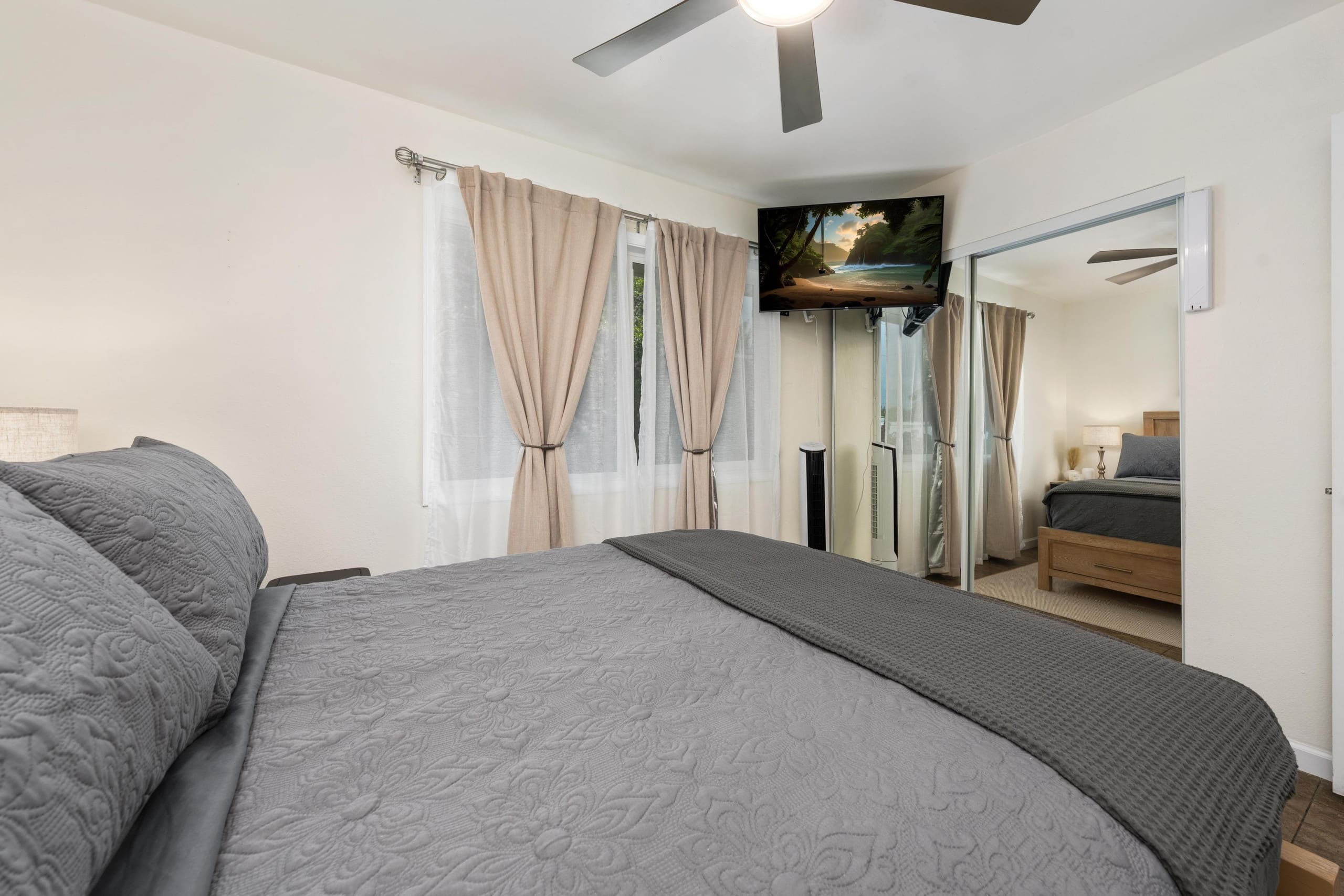 Condo in Kailua-Kona · ★5.0 · 2 bedrooms · 3 beds · 1 shared bath - Image 20