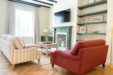 Successful Airbnb property: Rena’s Seahaven Cottage in Tyne & Wear