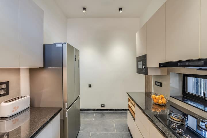 Full kitchen image 5