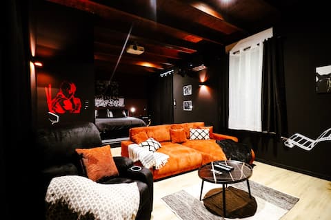 Private cinema - Movie Night Loft
