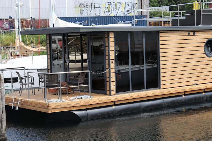 Bateau-maison Leni, Flensburg - Flensburg