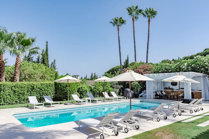 Sunstars Rentals managed Airbnb listing 2