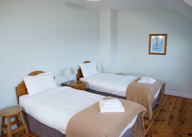 Dingle Courtyard Cottages managed Airbnb listing 2