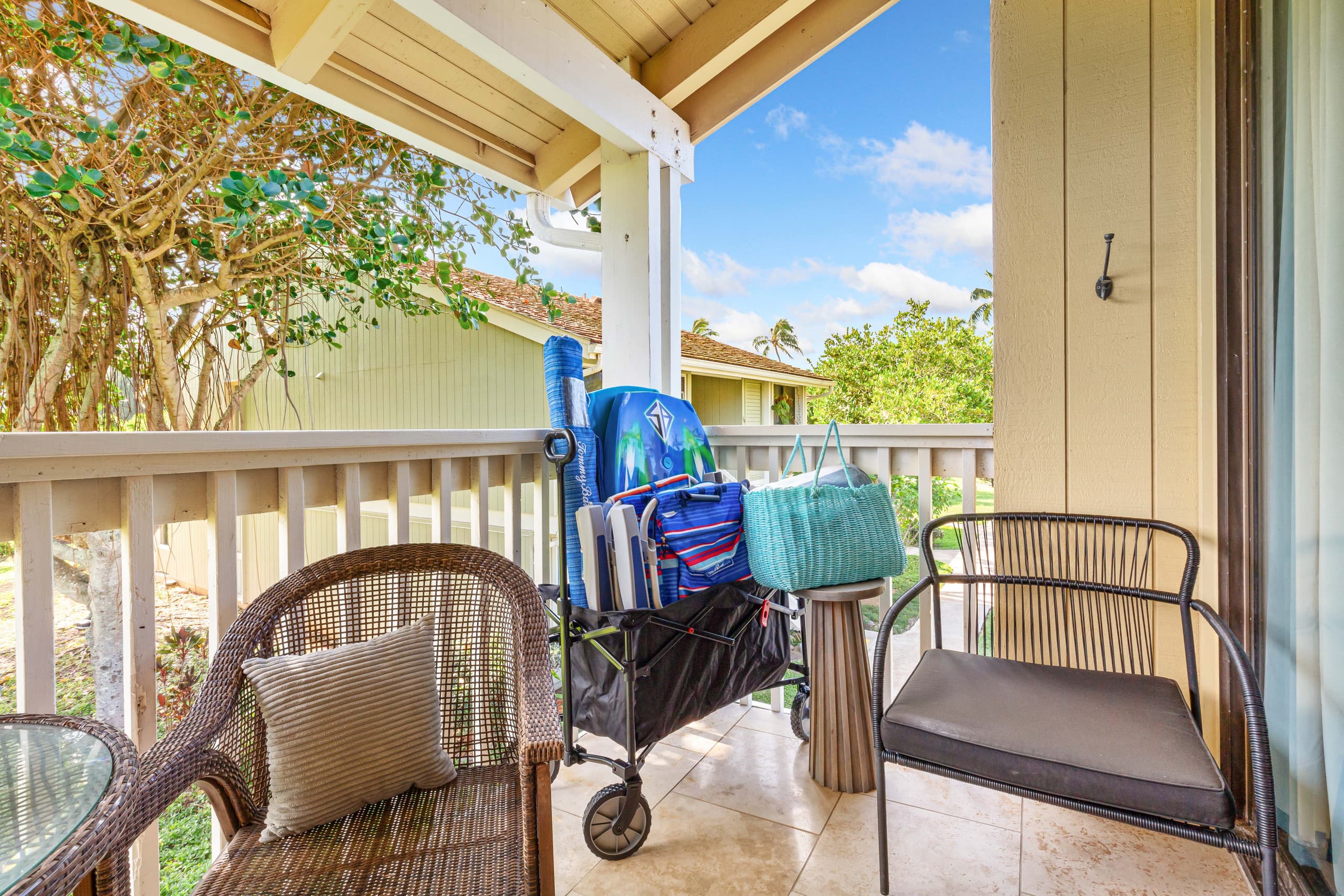 Natural Light End Unit Kuilima East Steps to Pool- - Image 34