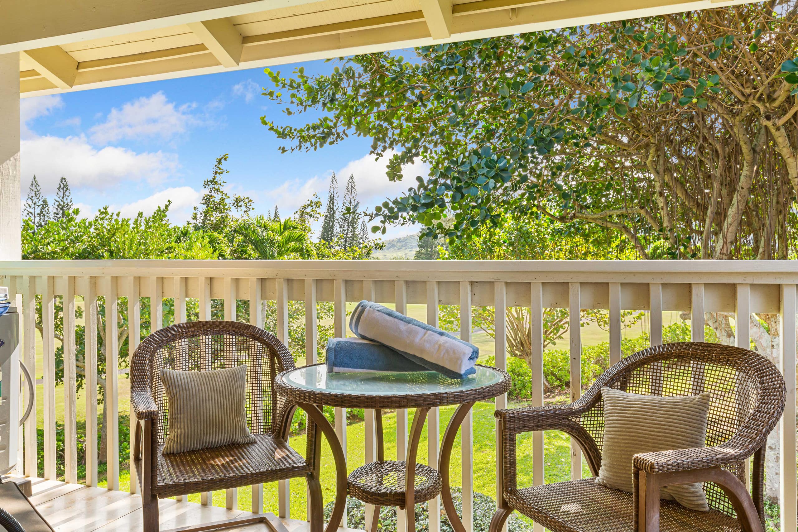 Natural Light End Unit Kuilima East Steps to Pool- - Image 32
