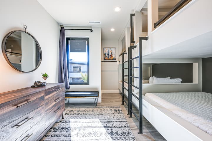 เตียงควีนไซส์/ควีนไซส์ 2 หลัง