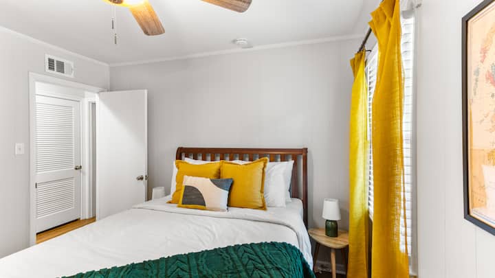 Საძინებელი 3 - საწოლი 152 × 203 სმ