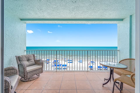 Ram Sea 1-302  Beachfront with pool & Hot tub!