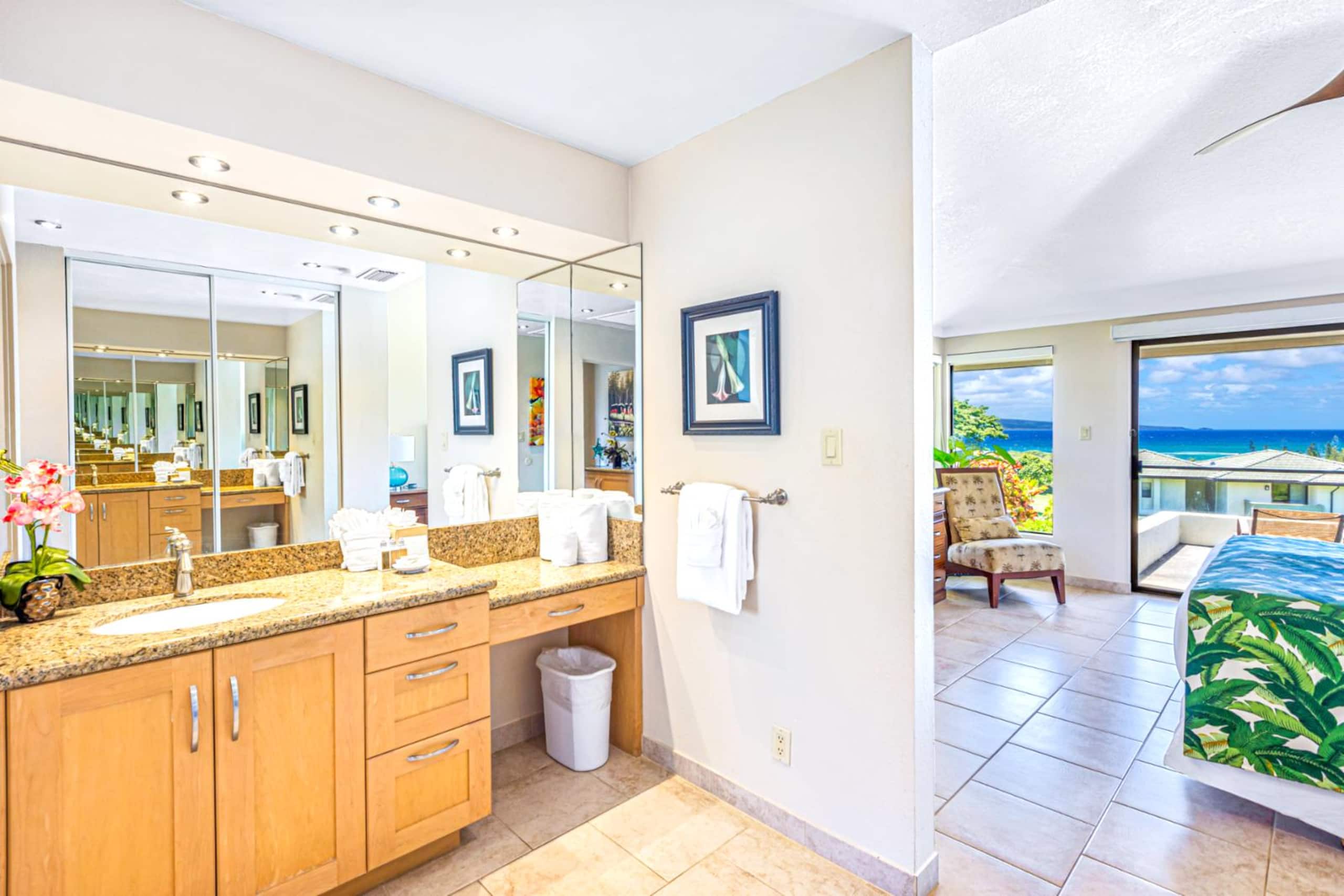 Condo in Lahaina · ★4.0 · 4 bedrooms · 7 beds · 4 baths - Image 10