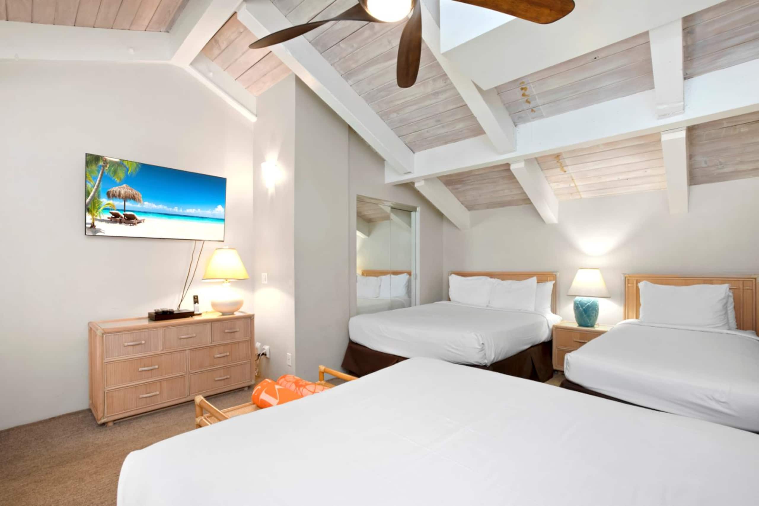 Condo in Lahaina · ★5.0 · 6 bedrooms · 9 beds · 5 private baths - Image 7