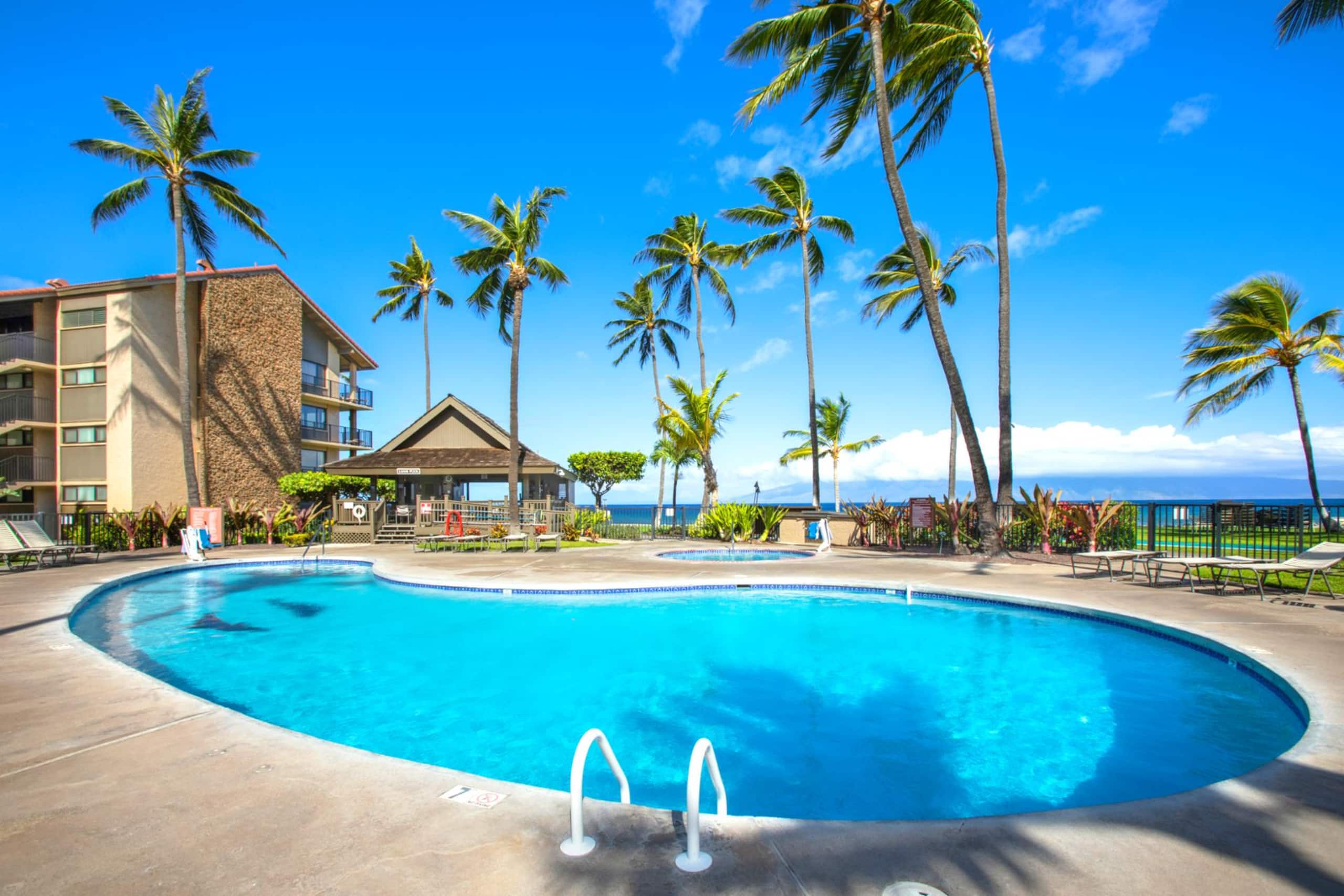 Condo in Lahaina · ★5.0 · 6 bedrooms · 9 beds · 5 private baths - Image 29