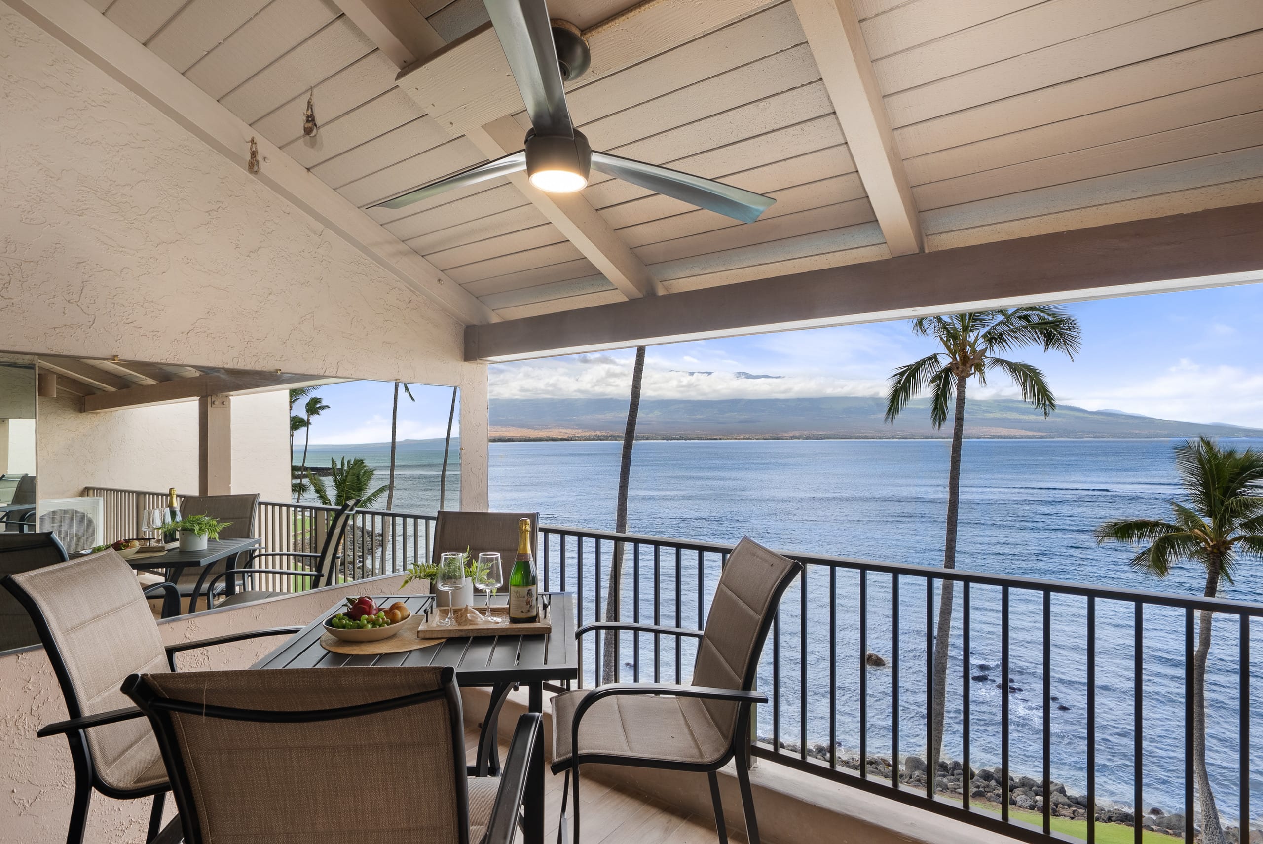 Condo in Wailuku · ★4.74 · 2 bedrooms · 3 beds · 2 baths - Image 1