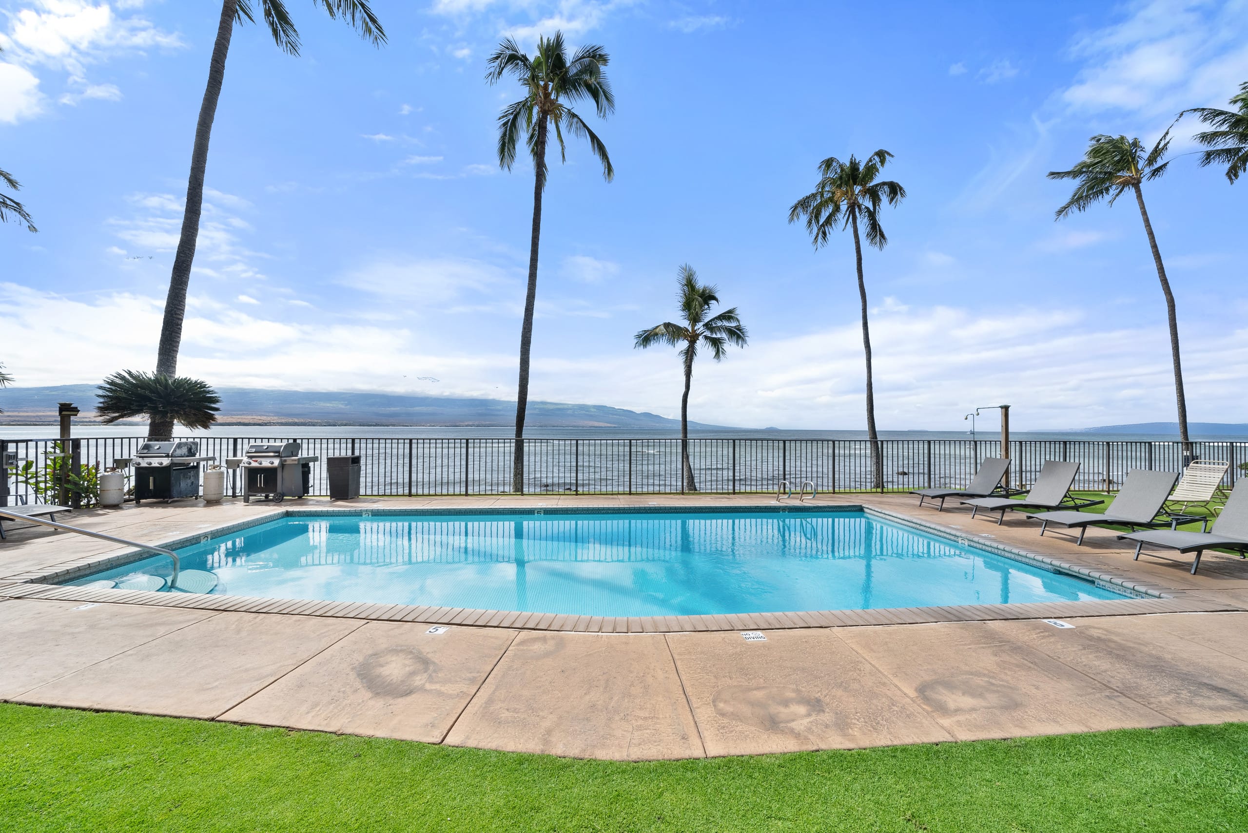 Condo in Wailuku · ★4.74 · 2 bedrooms · 3 beds · 2 baths - Image 39
