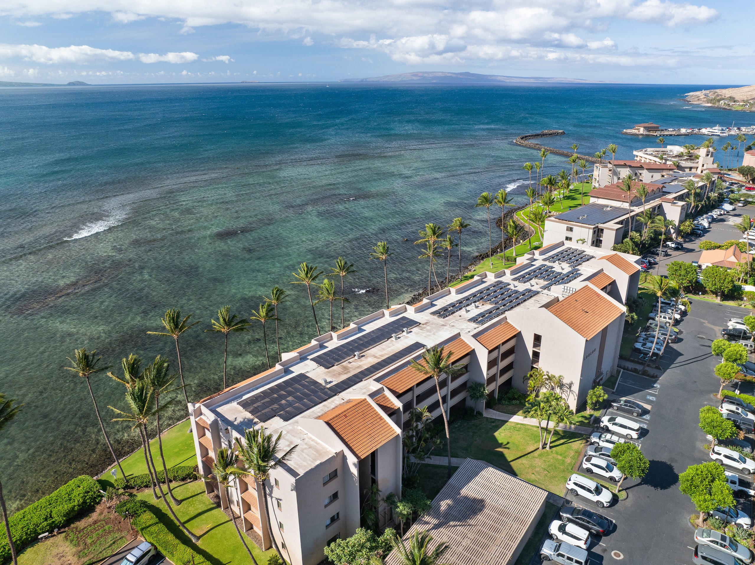 Condo in Wailuku · ★4.74 · 2 bedrooms · 3 beds · 2 baths - Image 36