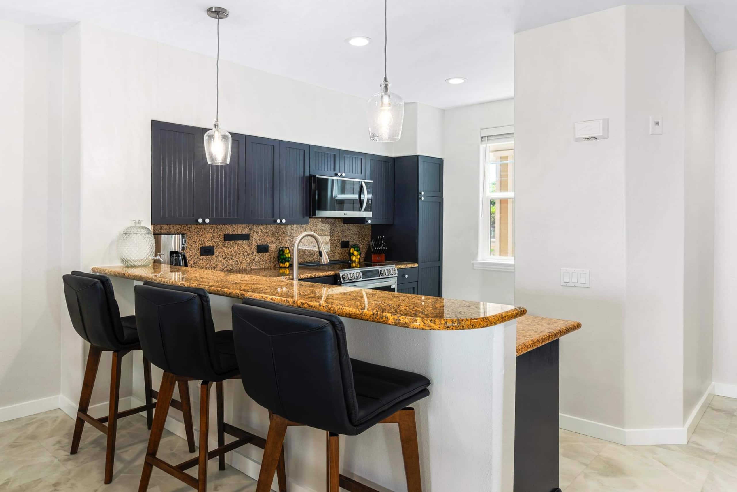 Remodeled, Lakeview +Hilton Pool Pass for 2026. - Photo 25