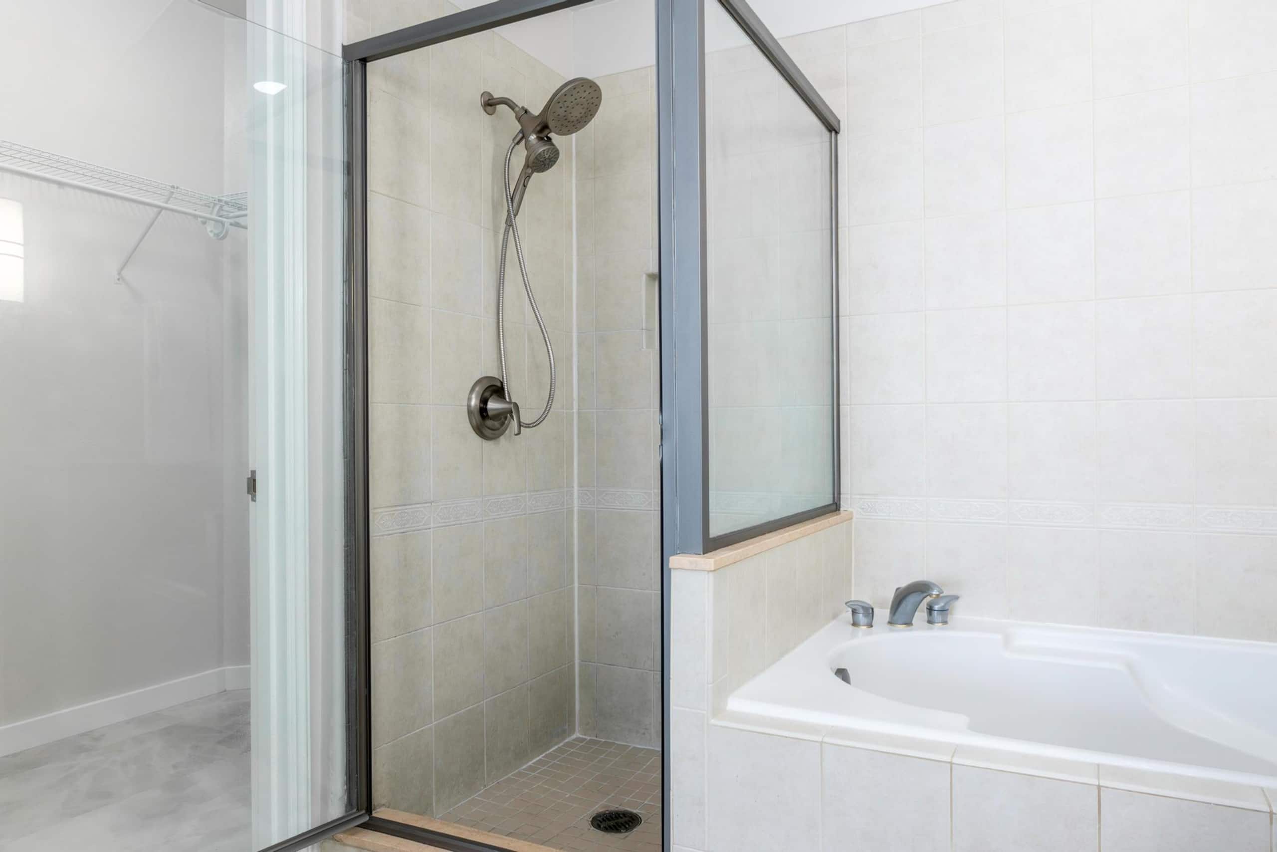Remodeled, Lakeview +Hilton Pool Pass for 2026. - Photo 17