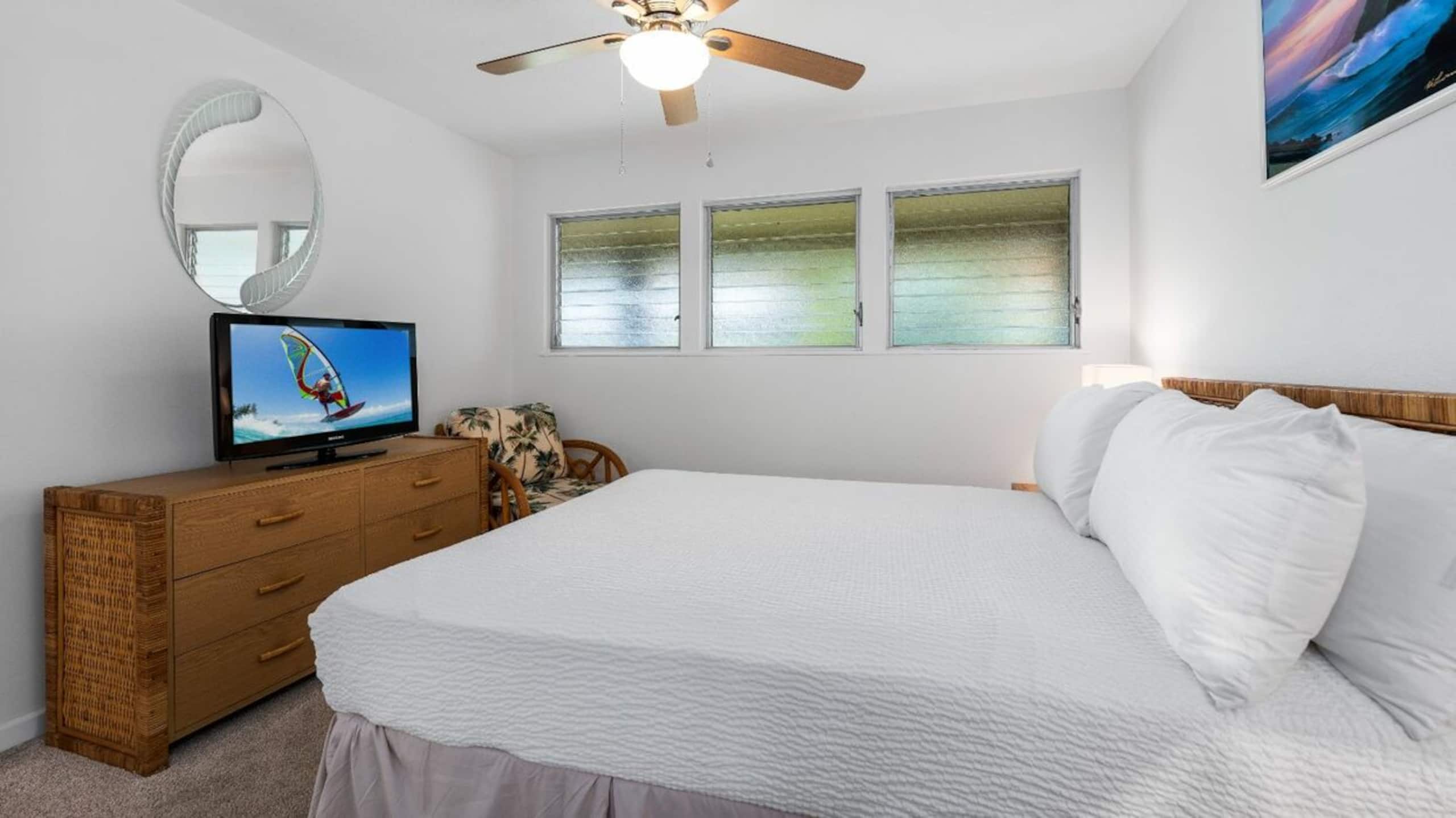 Condo in Kailua-Kona · ★4.5 · 1 bedroom · 2 beds · 1 private bath - Image 4