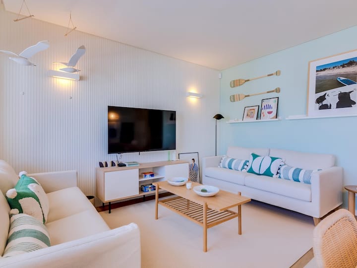 4 Bedroom Ocean View Penthouse In Quarteira - Quarteira