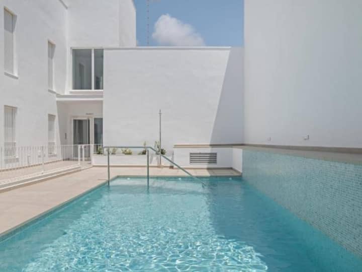 In The Heart Of The Old Town With Pool - Conil de la Frontera