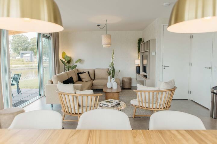 Luxury Water Villa Heeg For 6 With Sauna & Dock - Sneek