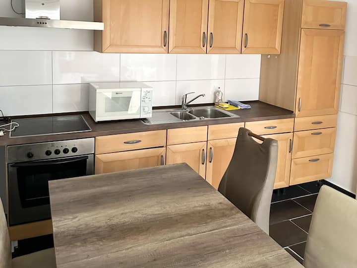 T12c Work & Relax Apartment - Troisdorf