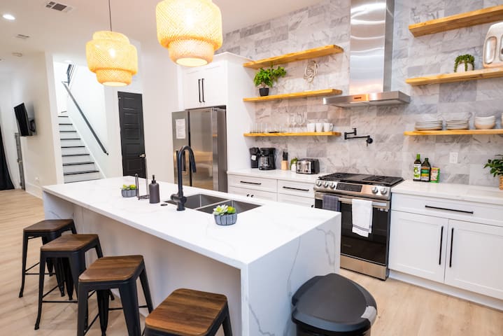 Luxe New Construction Home | Quiet Neighborhood