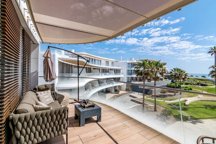 The Edge by the Sea managed Airbnb listing 1