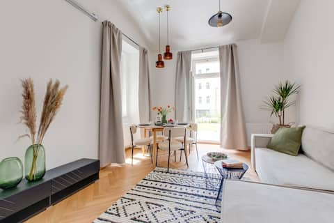 New 3BR & 2BATHS for a Great Price - no. 106