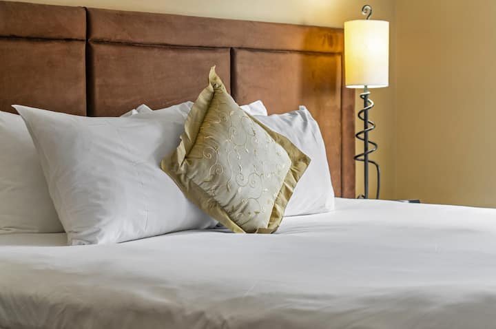 Ubytujte sa v pokojnom prostredí a pripravte sa na svoju alpskú cestu.