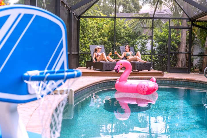 Olam Villa | Heated Pool | Cinema & Gameroom - Naples, FL