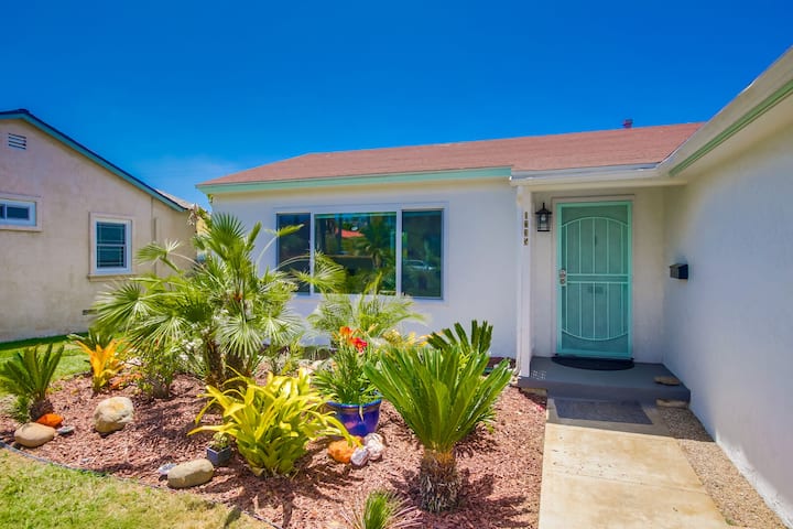 Emerald Sea - Pet Friendly Beach Cottage - la Jolla Shores Beach, CA