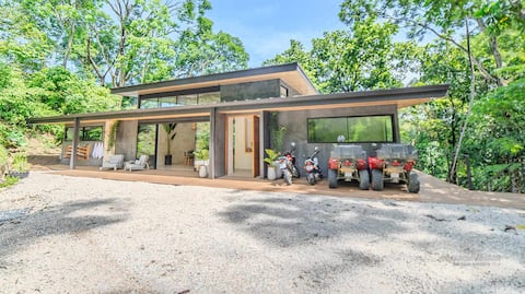 Riverbend-Peaceful Jungle Villa Near Guiones