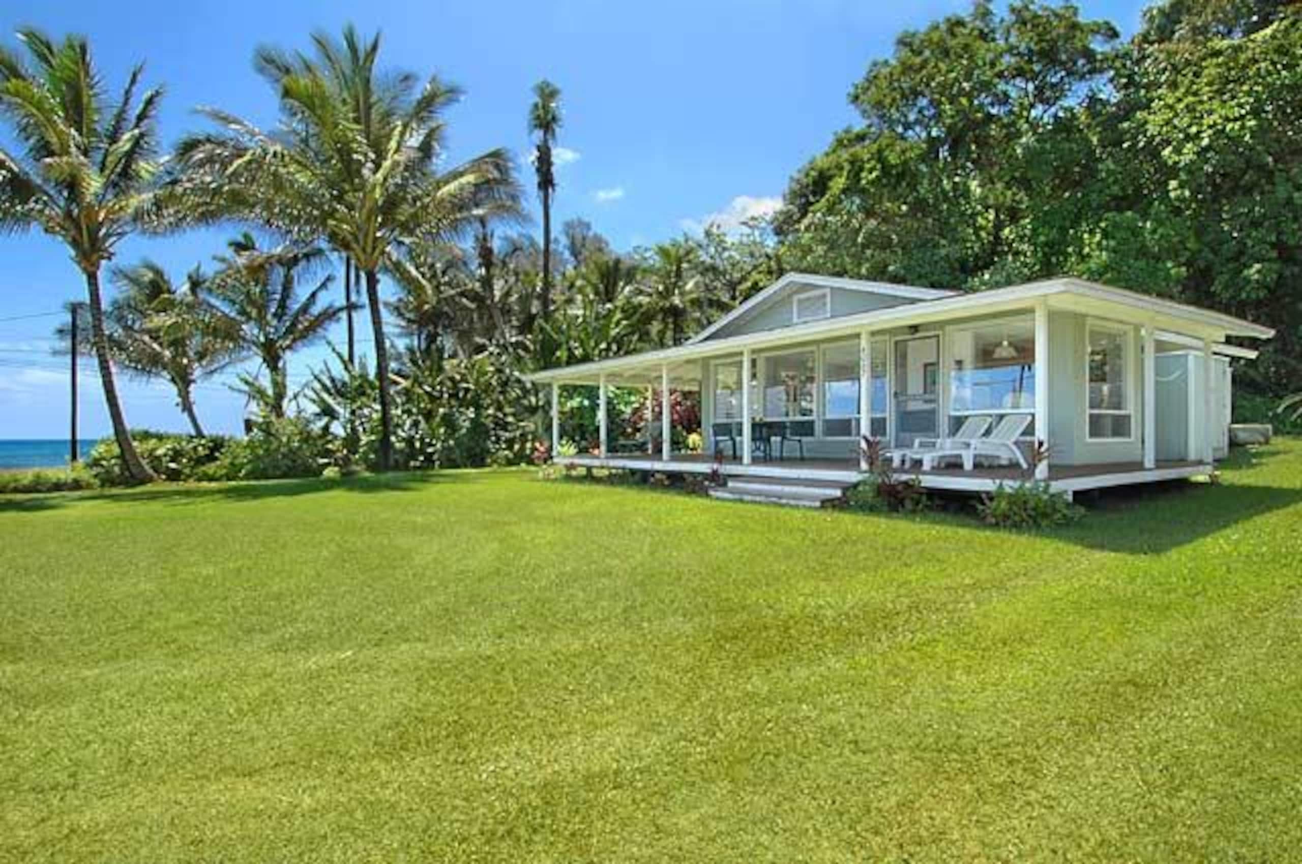 Home in Kilauea · ★5.0 · 2 bedrooms · 2 beds · 2 baths - Image 2