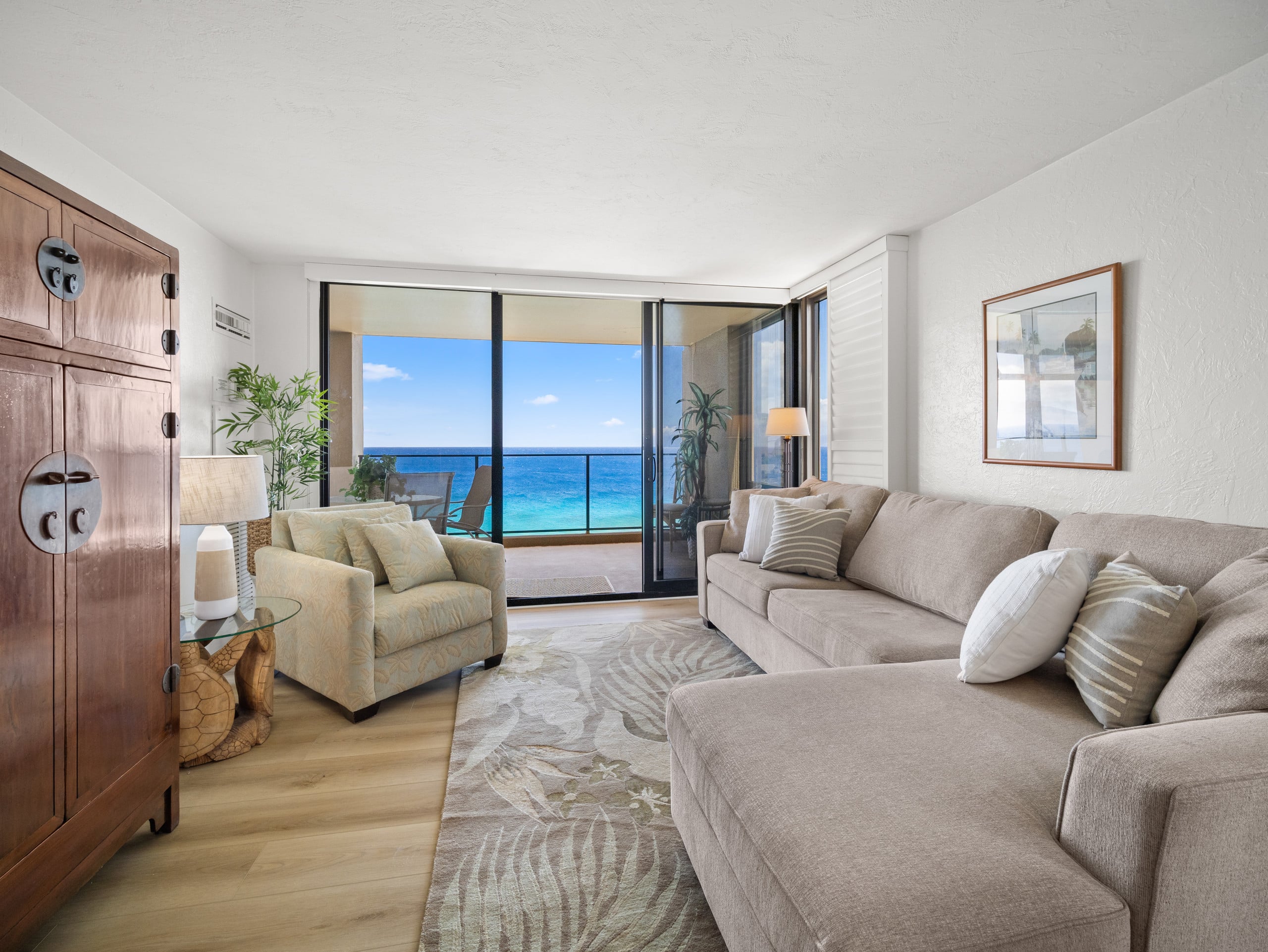 Condo in Lahaina · ★4.93 · 2 bedrooms · 3 beds · 2 baths - Image 1