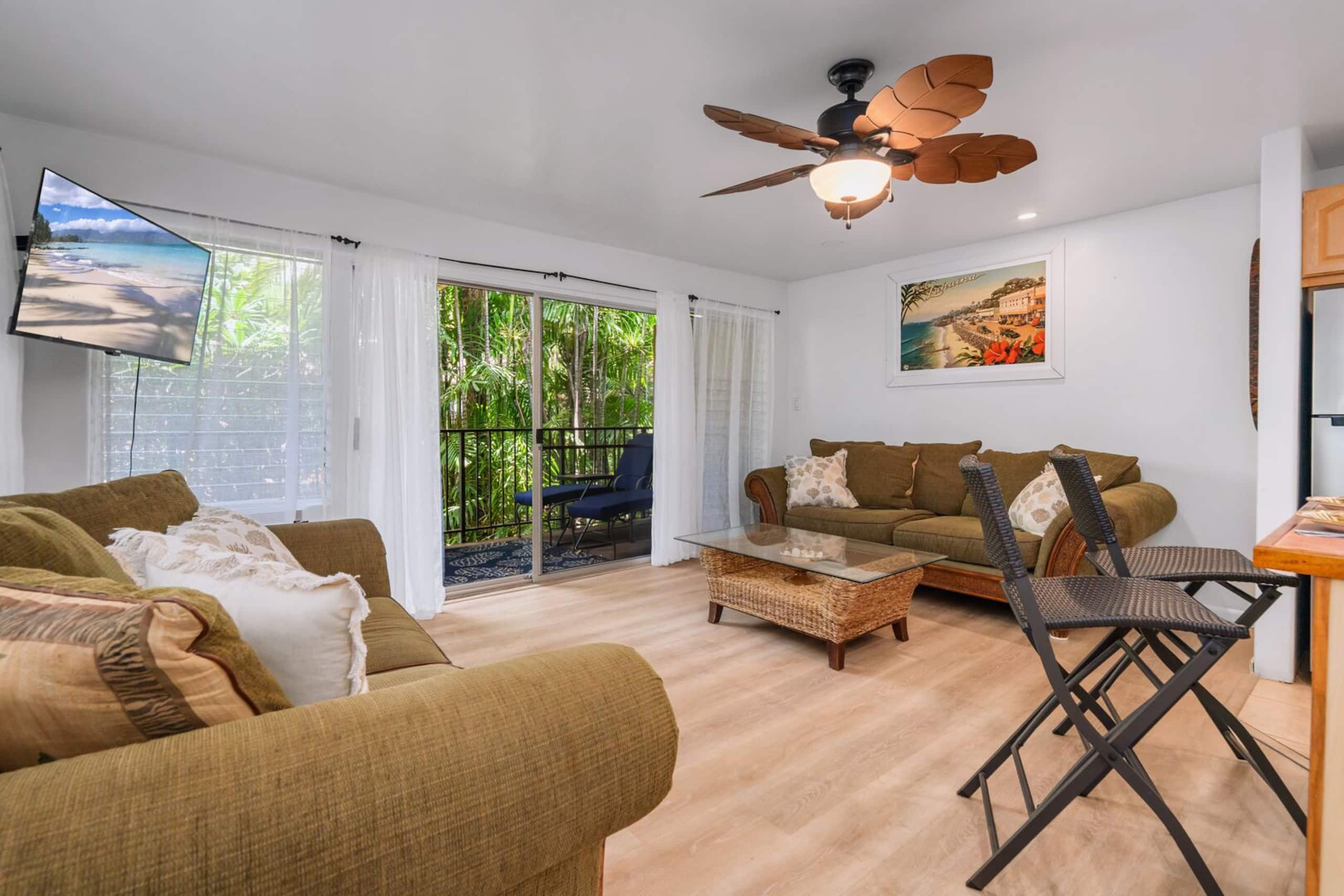 Large Maui Getaway next to Beach and Ocean - Image 20