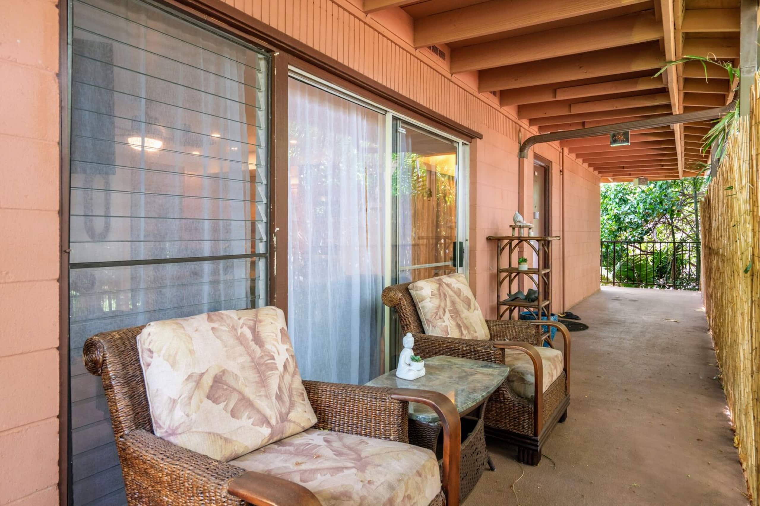 Large Maui Getaway next to Beach and Ocean - Image 30