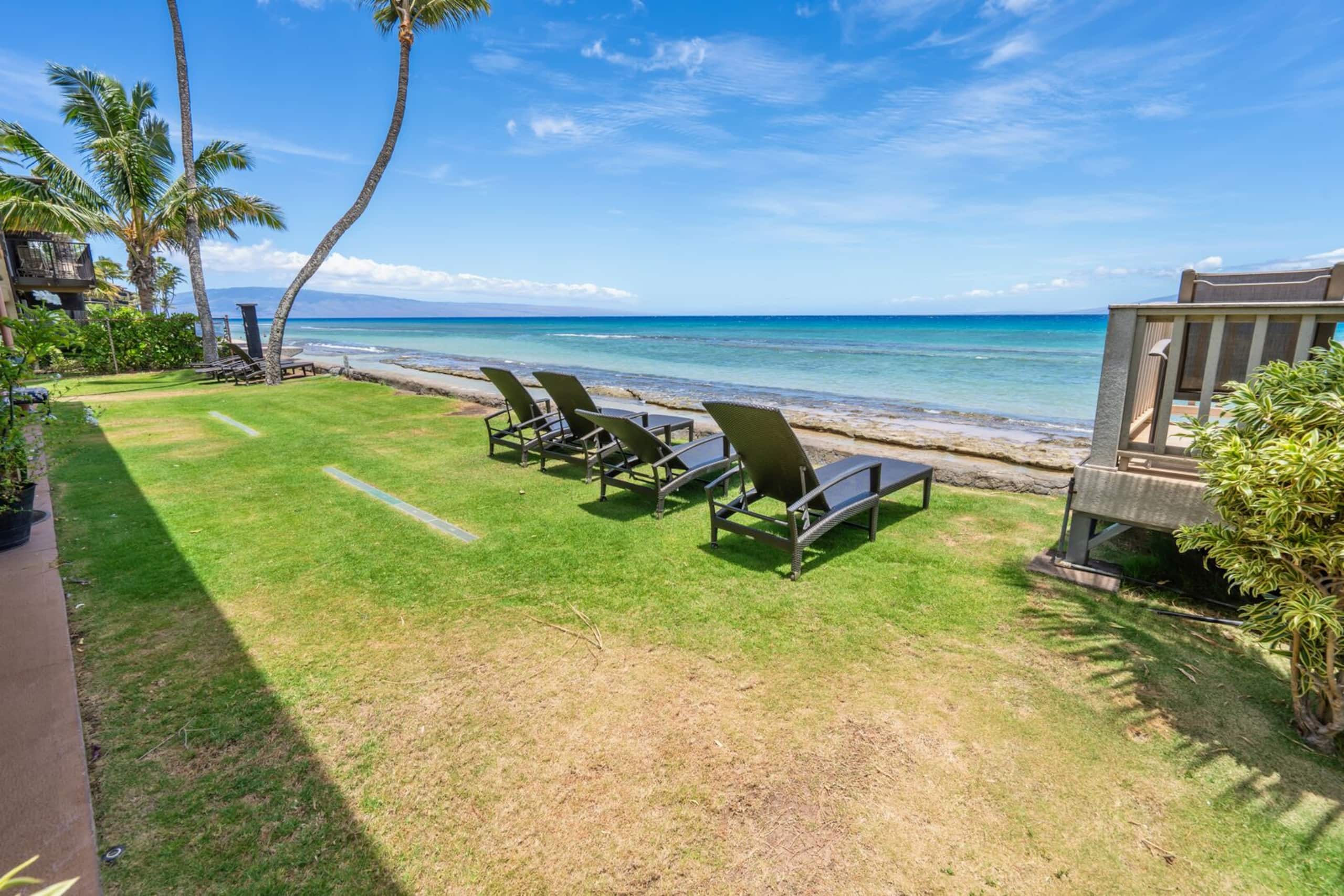 Large Maui Getaway next to Beach and Ocean - Image 1