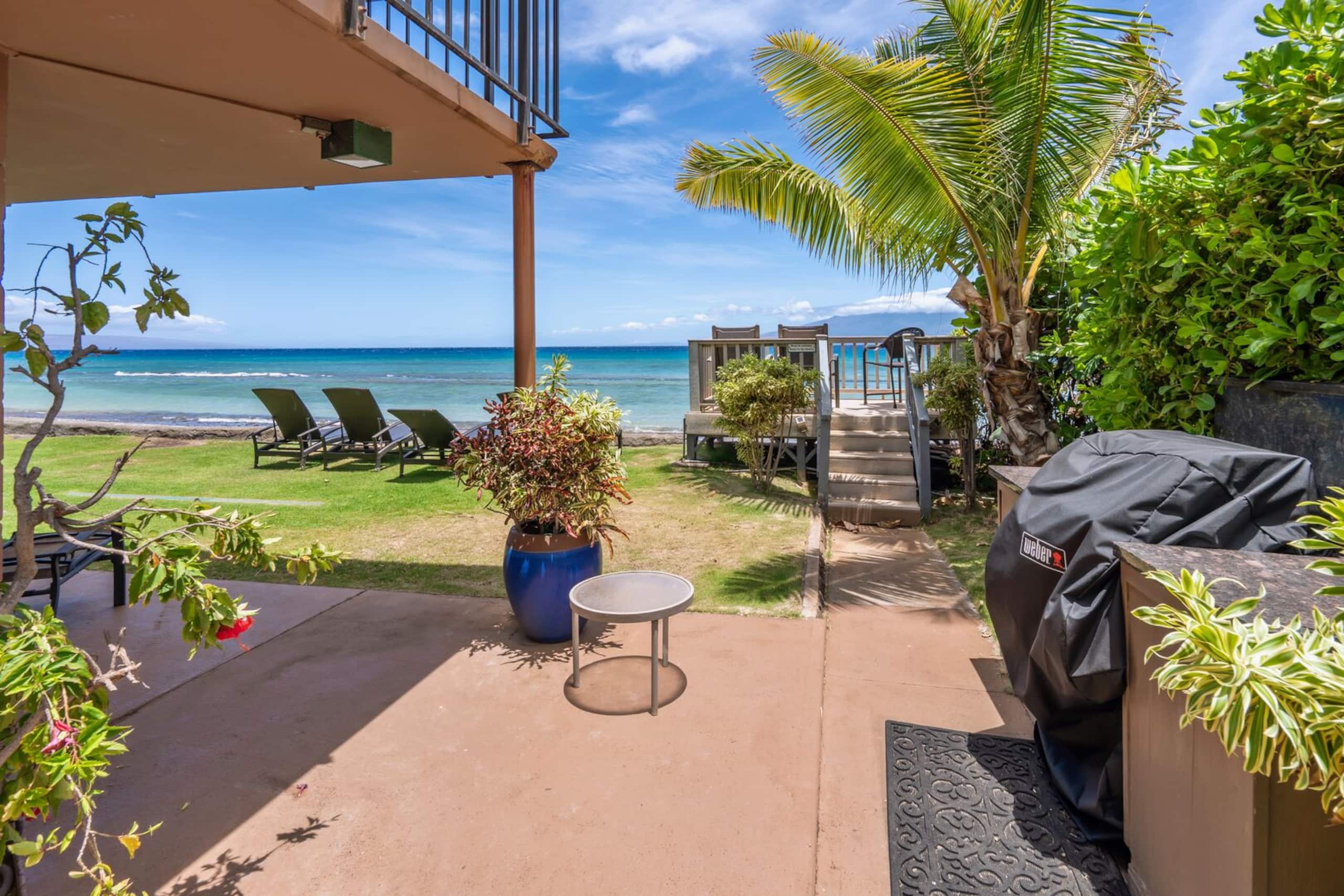 Large Maui Getaway next to Beach and Ocean - Image 32