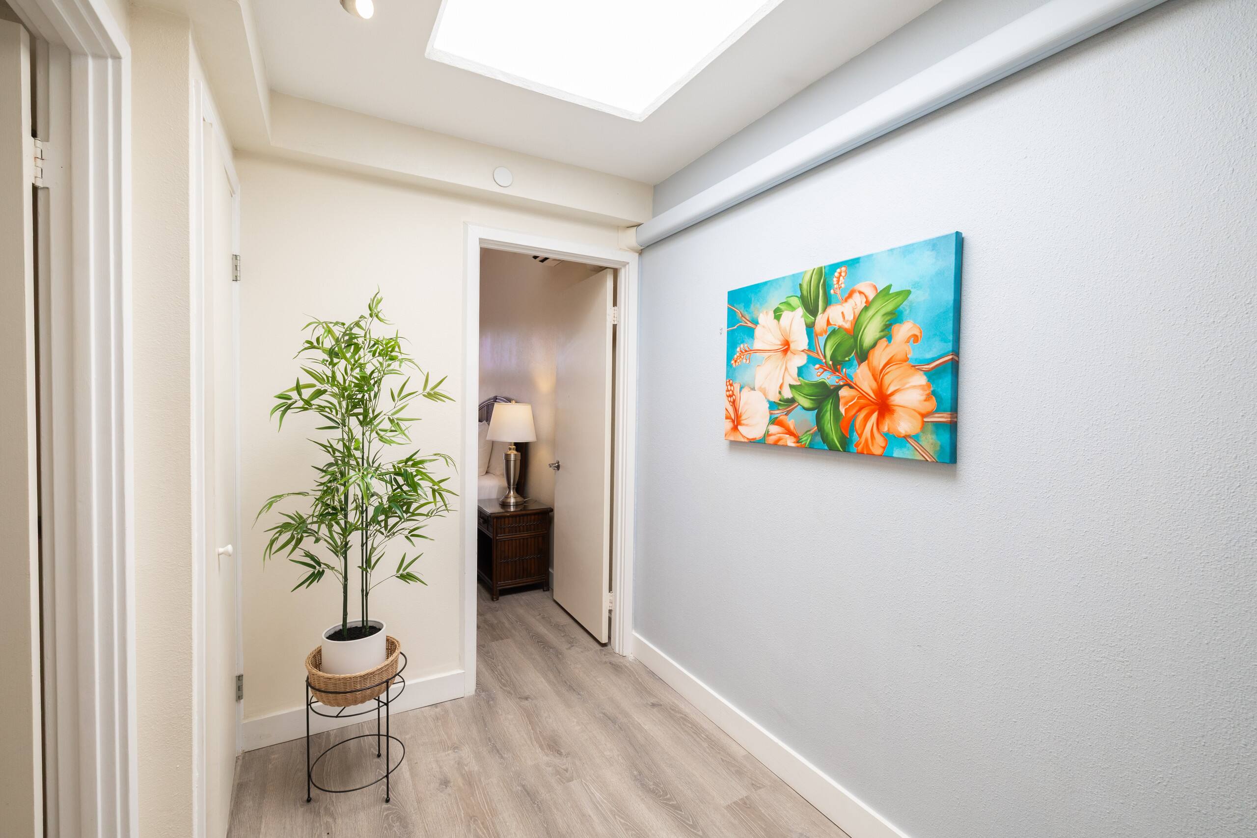 Condo in Lahaina · ★4.33 · 2 bedrooms · 3 beds · 2 private baths - Image 28