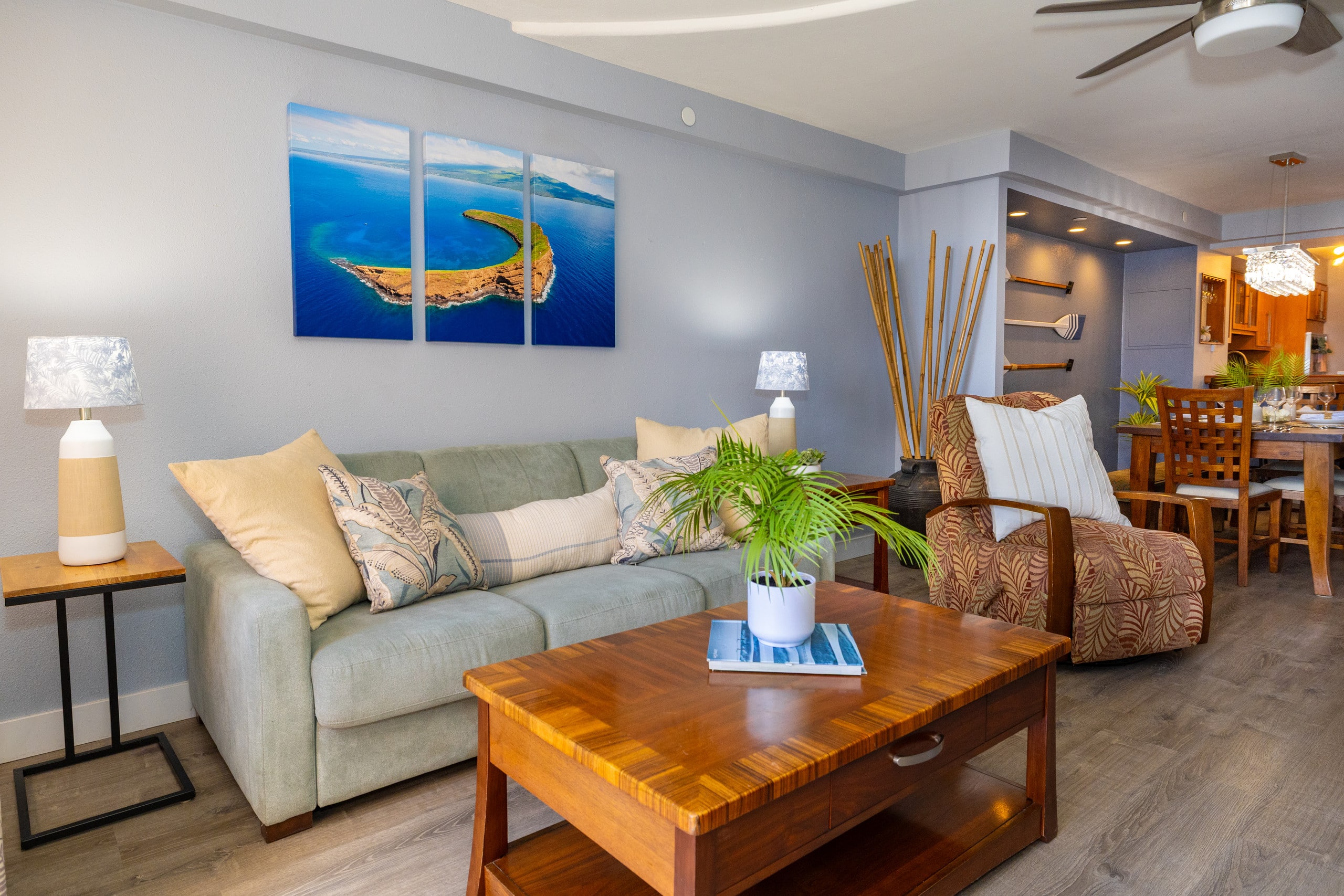 Condo in Lahaina · ★4.33 · 2 bedrooms · 3 beds · 2 private baths - Image 6