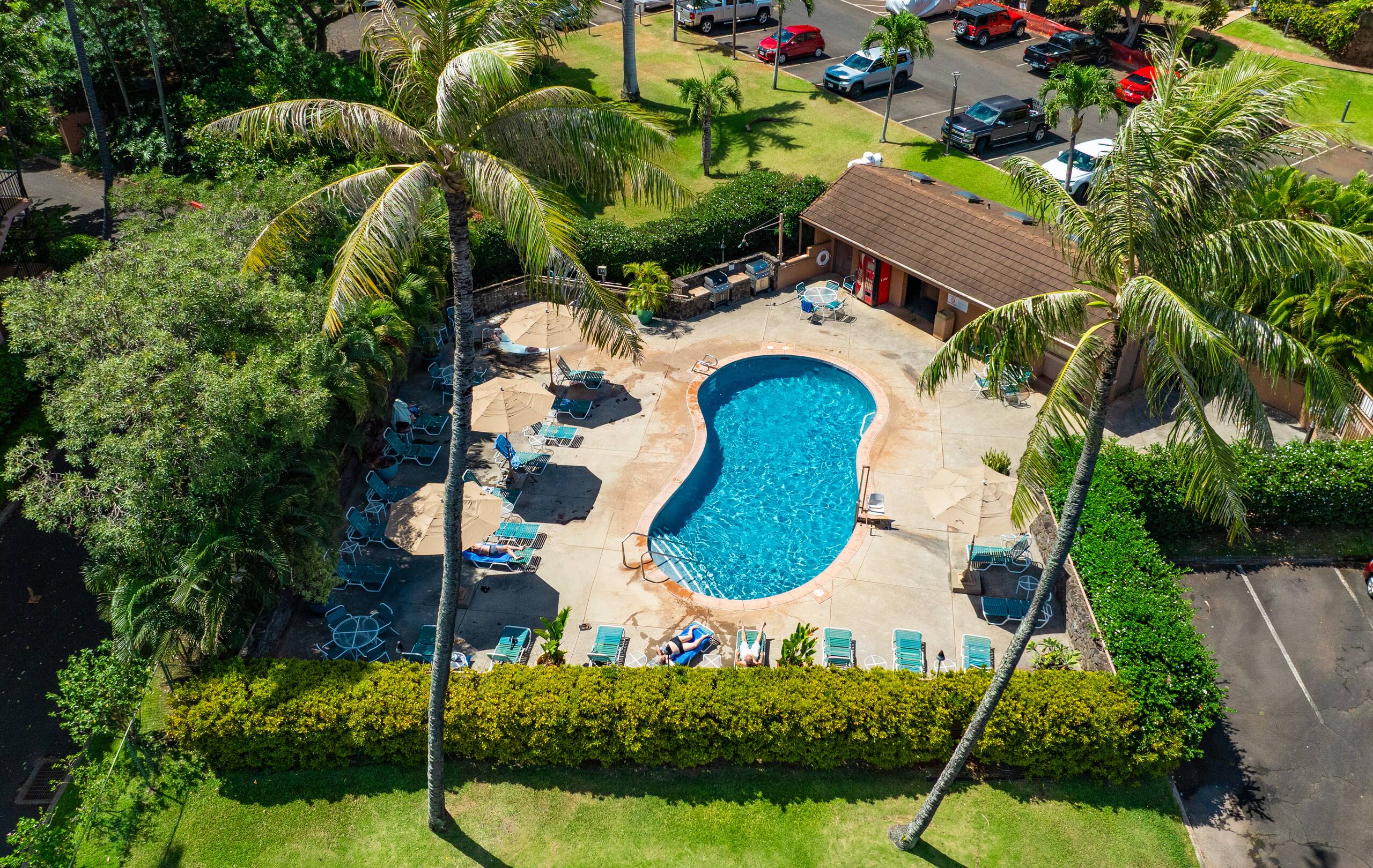 Condo in Lahaina · ★4.33 · 2 bedrooms · 3 beds · 2 private baths - Image 57