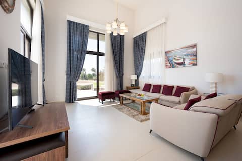 VESTA | 4BR Villa, Heated Pool, Cyan El Gouna