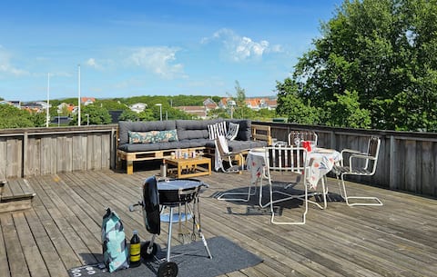 2 bedroom awesome apartment in Bohus-björkö