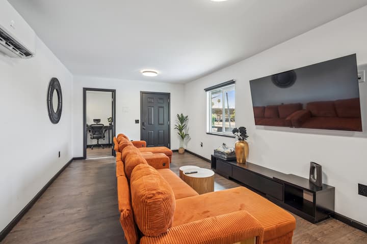10-Living Room