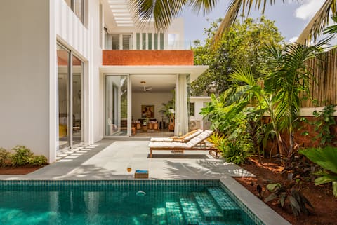 LaDonaira|Serene Villa|Pvt Pool|Garden|Terrace|AC