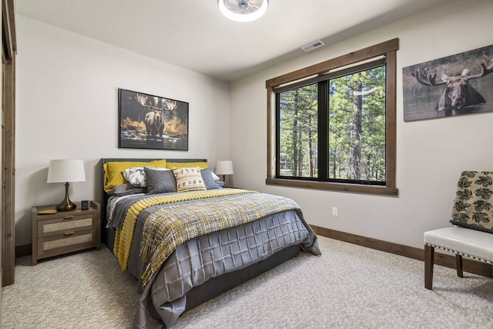 „Všetko vybavenie je veľmi vkusné a spotrebiče sú najmodernejšie.“ – Bob