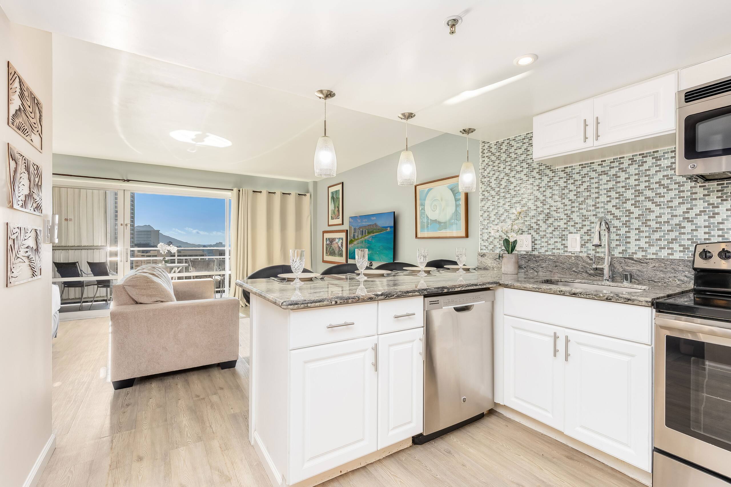 Ocean & Fireworks Condo Steps Away from the Beach - Image 12