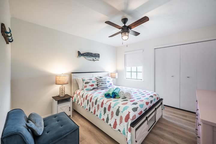 7561 Castleberry Terrace, Englewood, FL-40