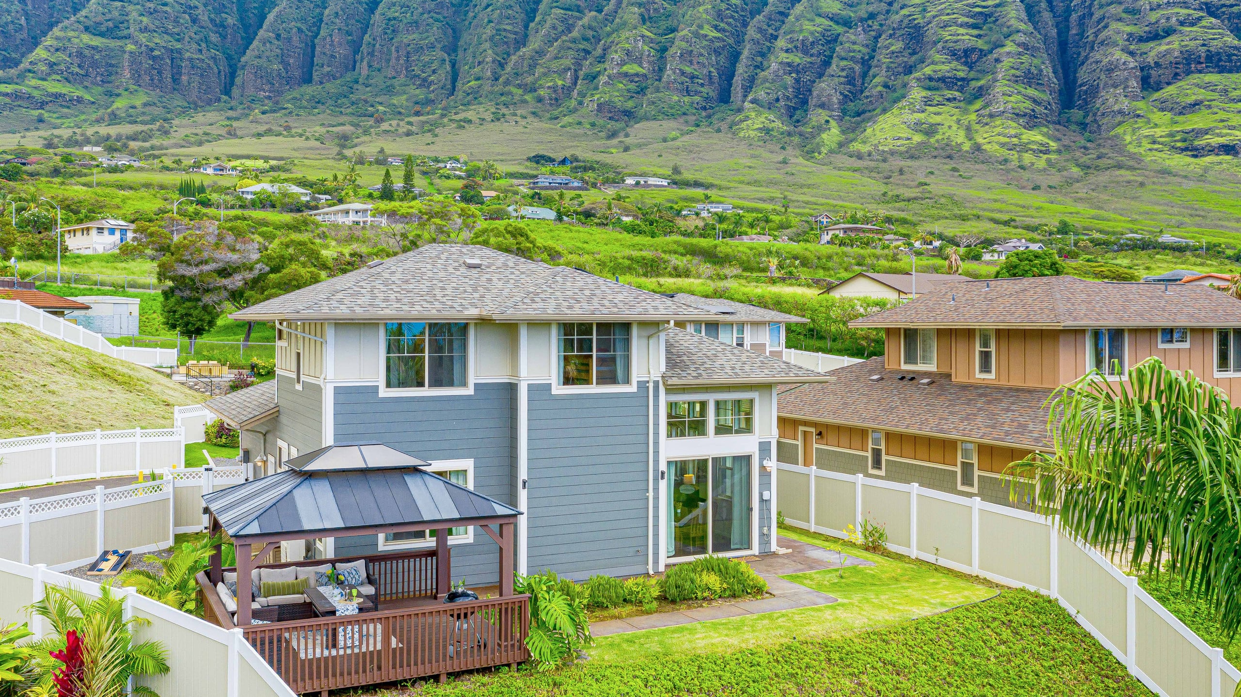 Home in Waianae · ★5.0 · 3 bedrooms · 5 beds · 2.5 private baths - Image 47